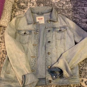 Light wash Jean jacket